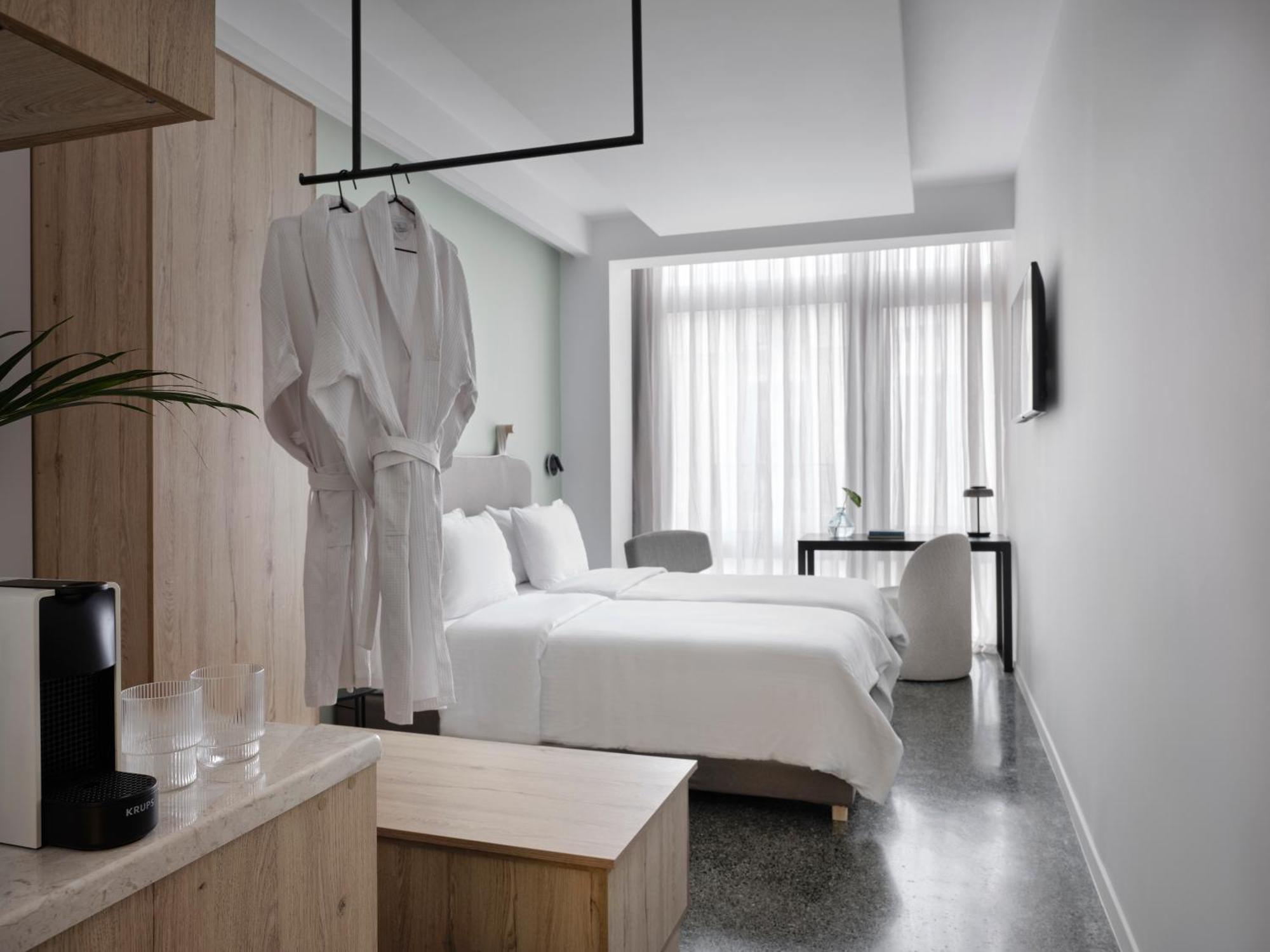 Residence พาทรา ภายนอก รูปภาพ