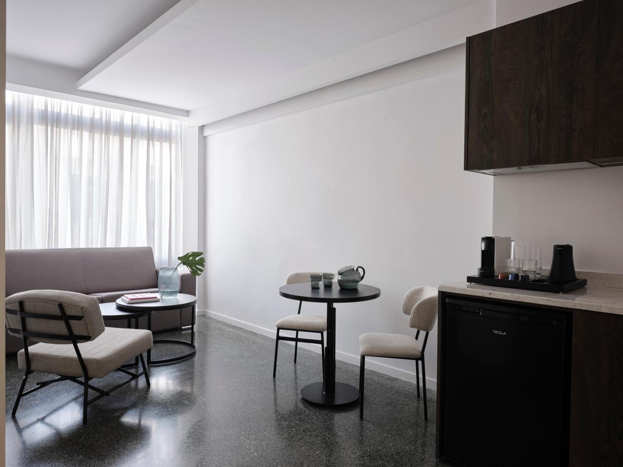 Residence พาทรา ภายนอก รูปภาพ